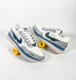 NIKE NIKE SB PS8 - WOLF GREY/BLACK