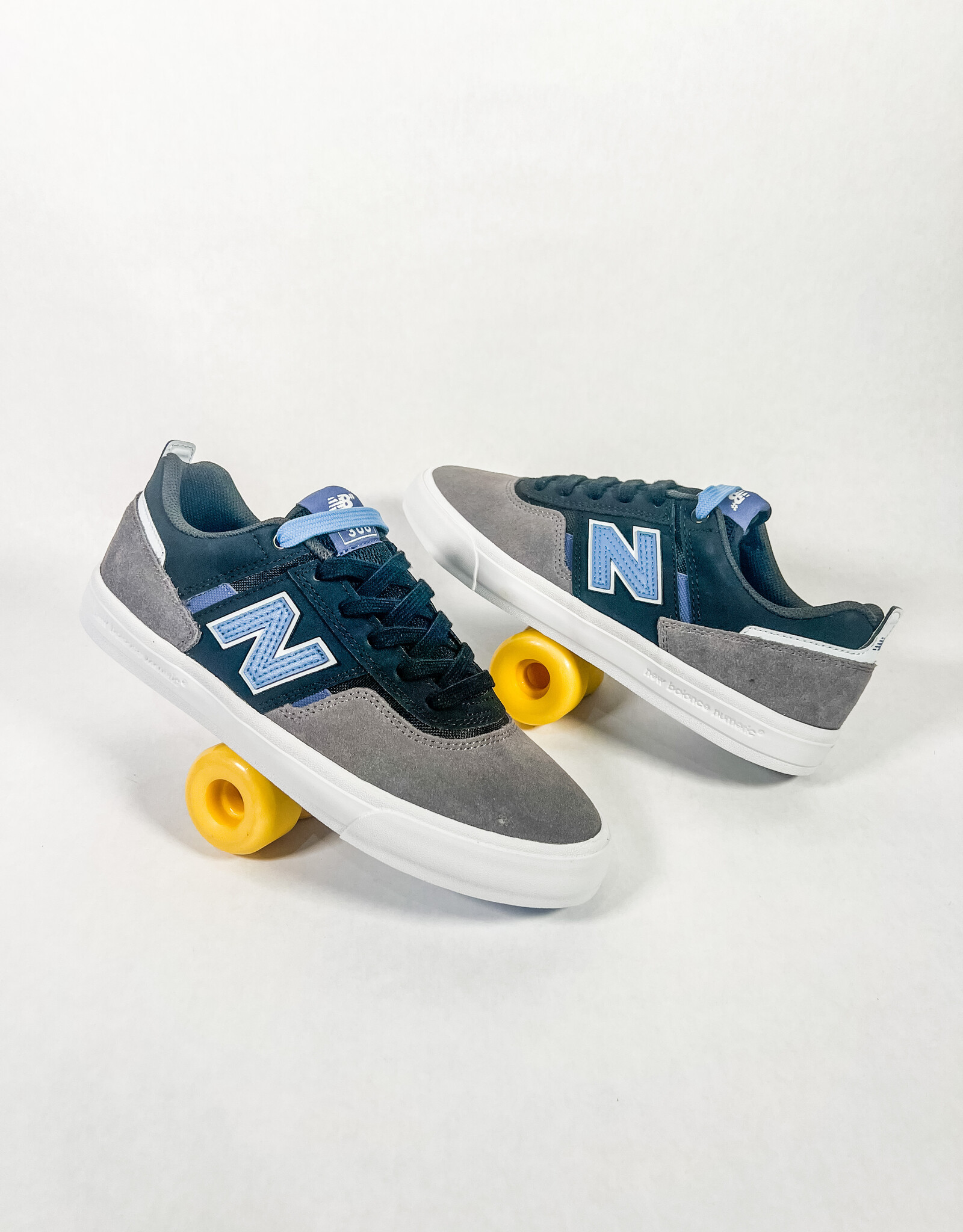 NEW BALANCE NUMERIC JAMIE FOY 306 - GREY/BLACK