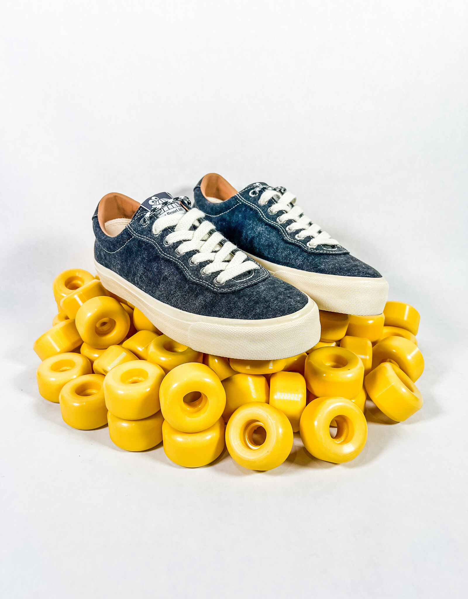 LAST RESORT AB VM001 LO CANVAS - WASHED BLACK / WHITE