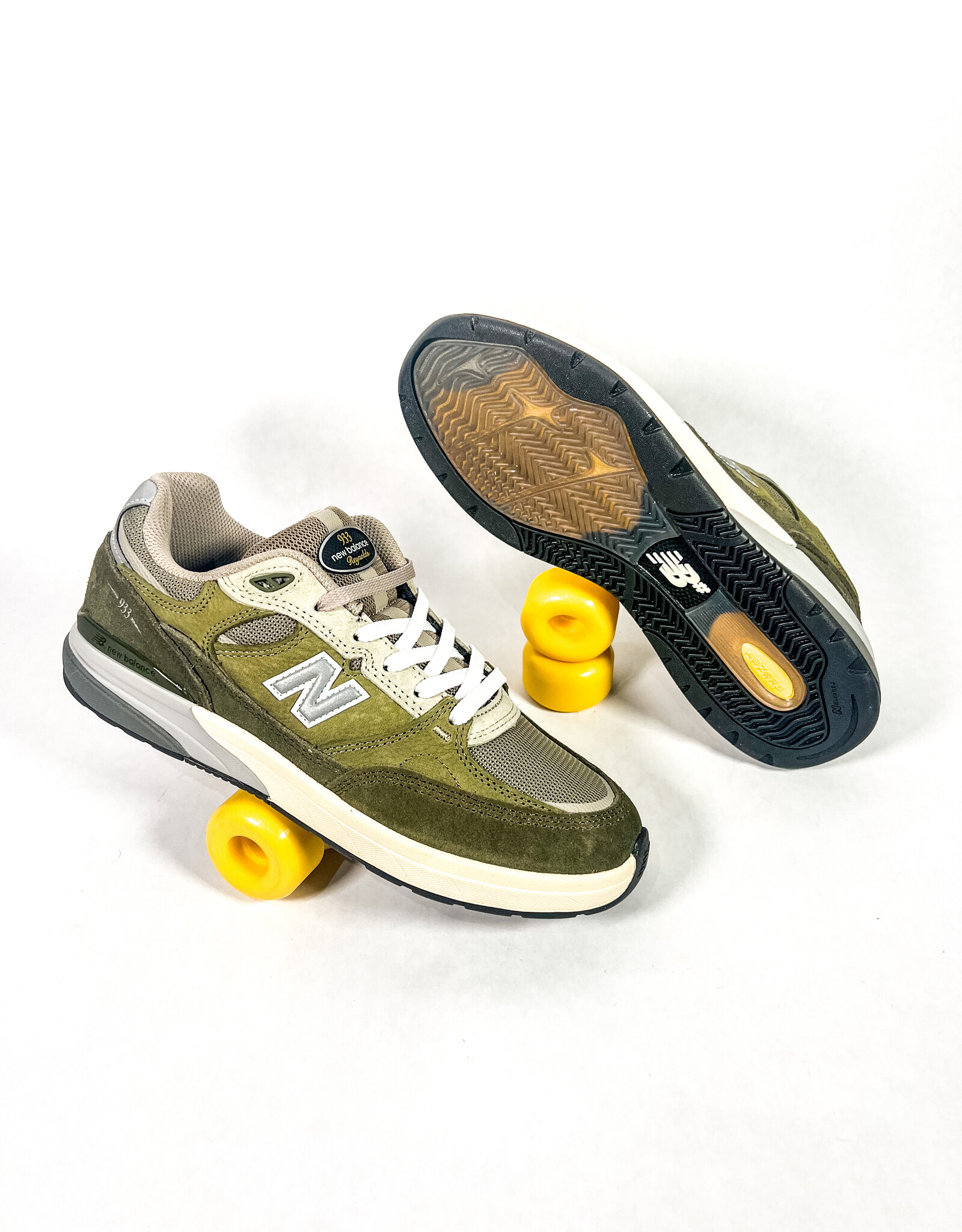 NEW BALANCE NUMERIC NB NUMERIC REYNOLDS 933 - GREEN/GREEN