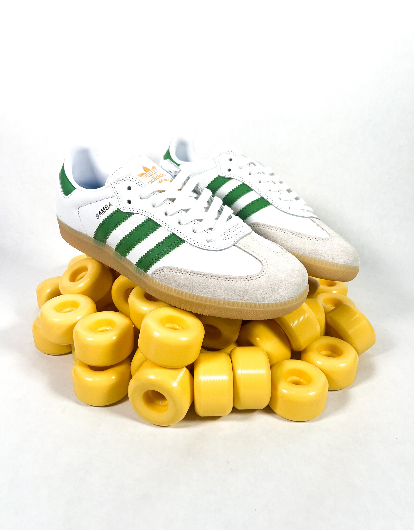 ADIDAS SAMBA ADV - FTWWHT/CREGRN