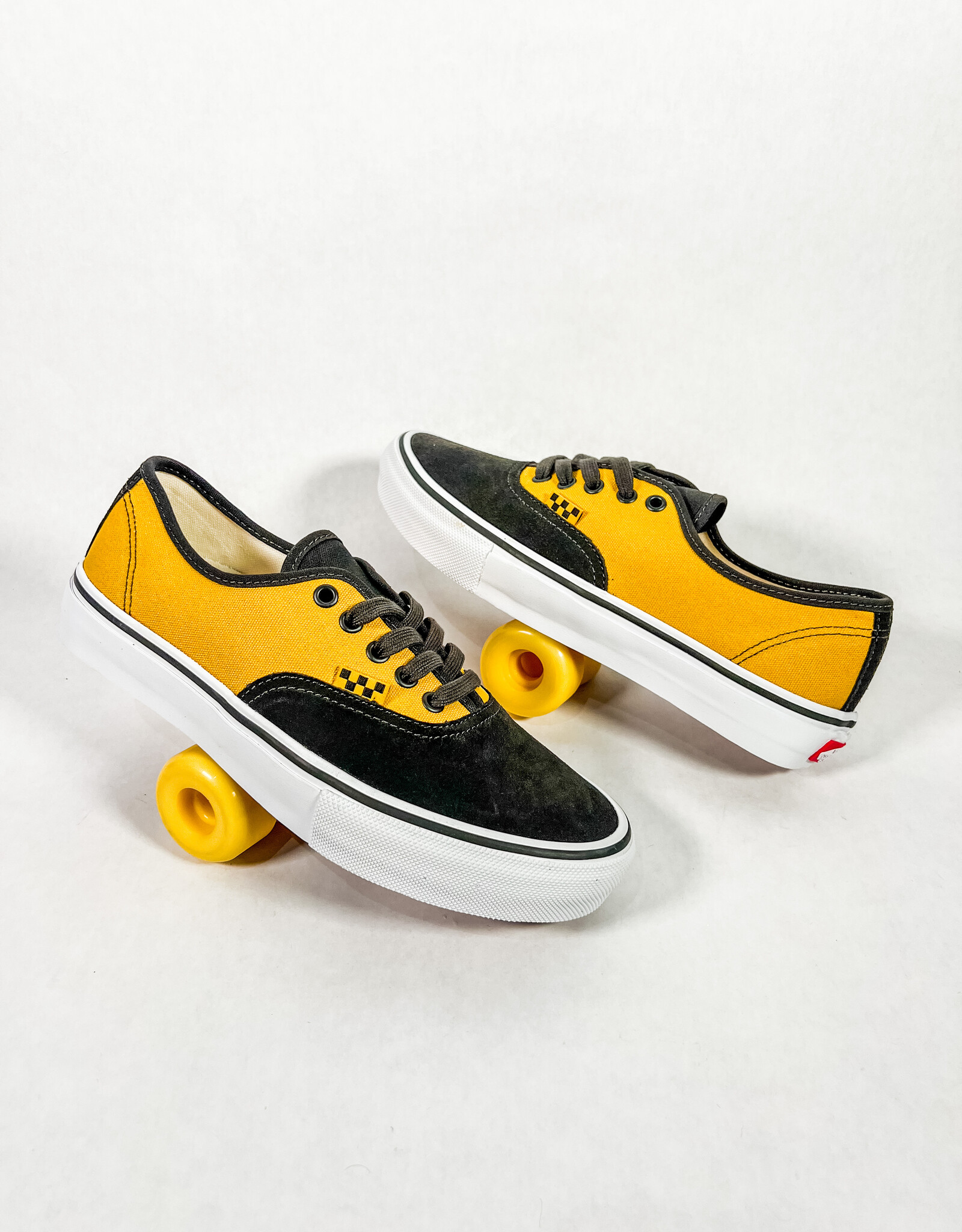 VANS Skate Authentic - Fade Black / Mustard