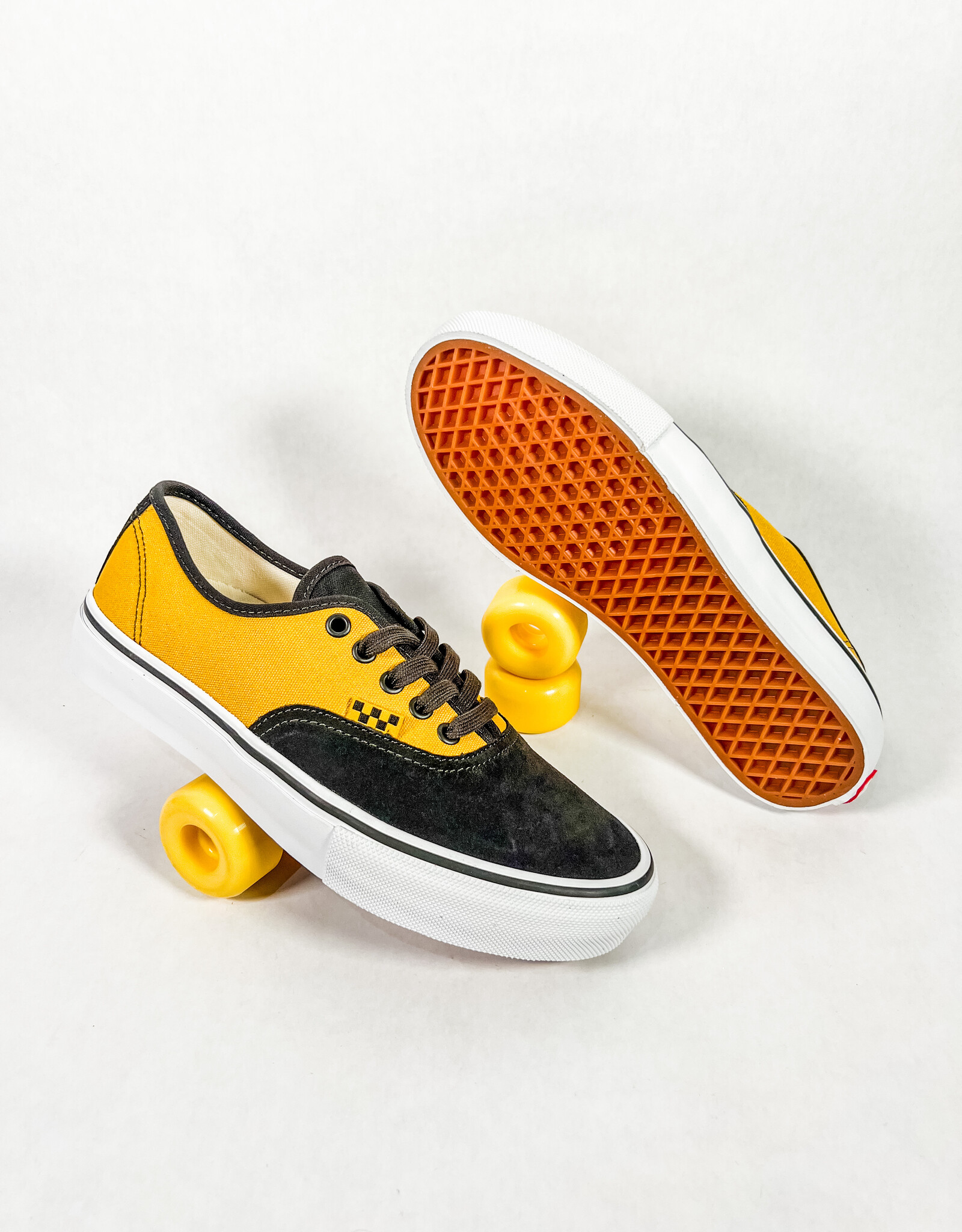 VANS Skate Authentic - Fade Black / Mustard