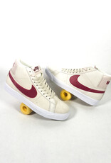 NIKE SB Zoom Blazer Mid - Pale Ivory / Noble Red