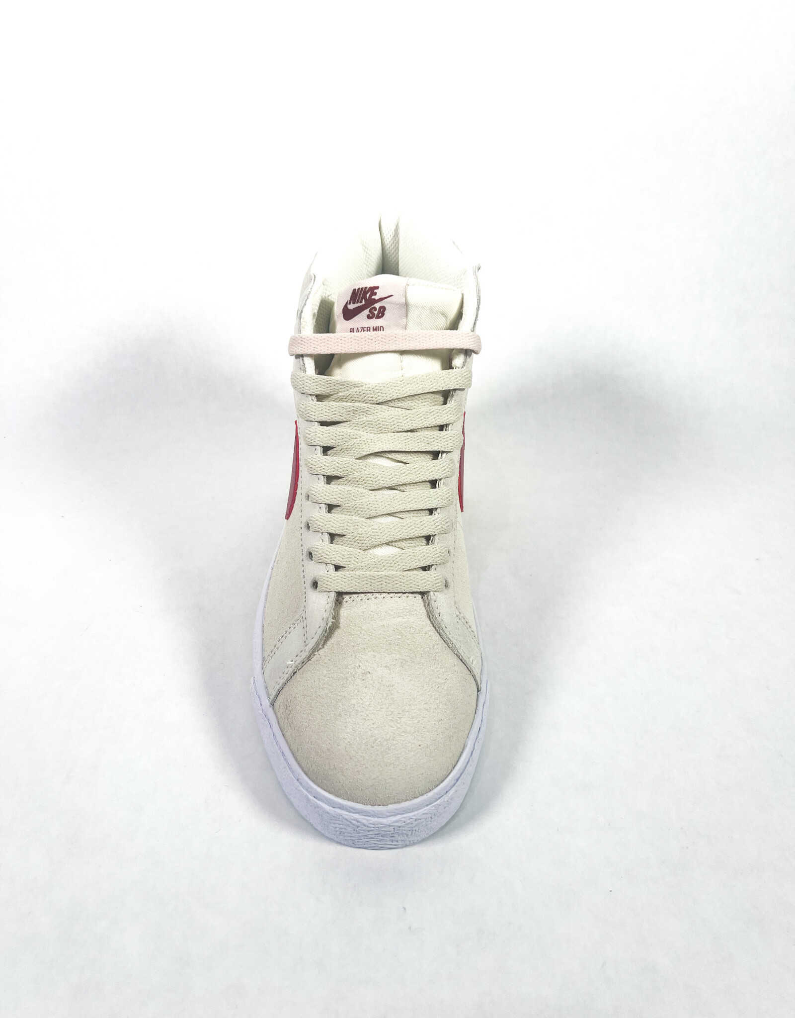 NIKE SB Zoom Blazer Mid - Pale Ivory / Noble Red