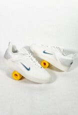 NIKE SB Zoom Nyjah 4 - White / Black