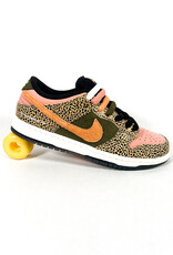 NIKE SB Dunk Low Pro X Arts-Rec - Khaki / Amber Brown - Rough Green