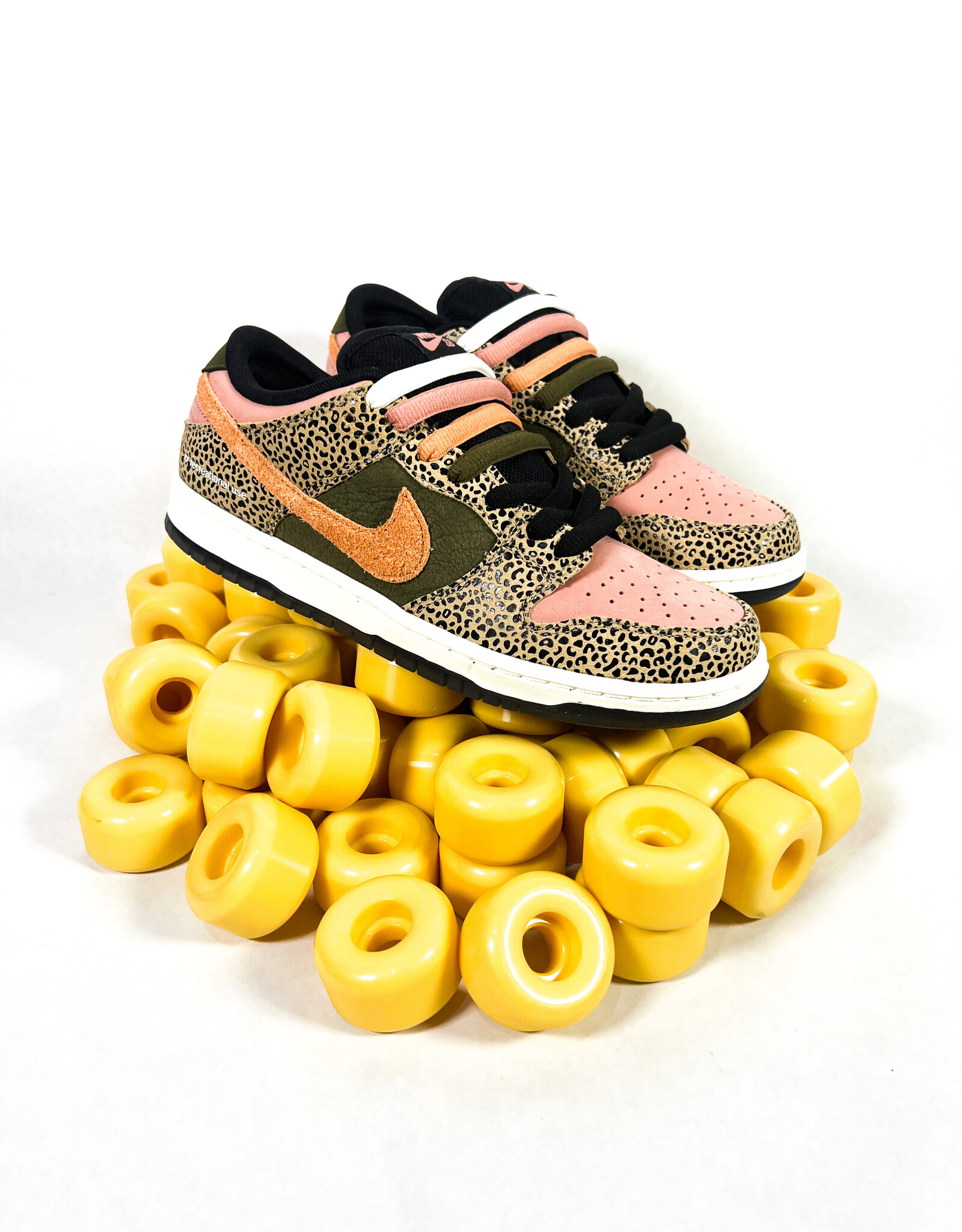 SB Dunk Low Pro X Arts-Rec - Khaki / Amber Brown - Rough