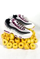 NIKE SB Air Max 95 - Summit White / Cactus Flower