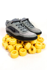 NIKE Air Max Ishod ISO - Cool Grey / Black NIKE Air Max Ishod ISO - Cool Grey / Black