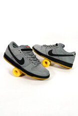 NIKE SB Dunk Low Pro - Cool Grey / Black