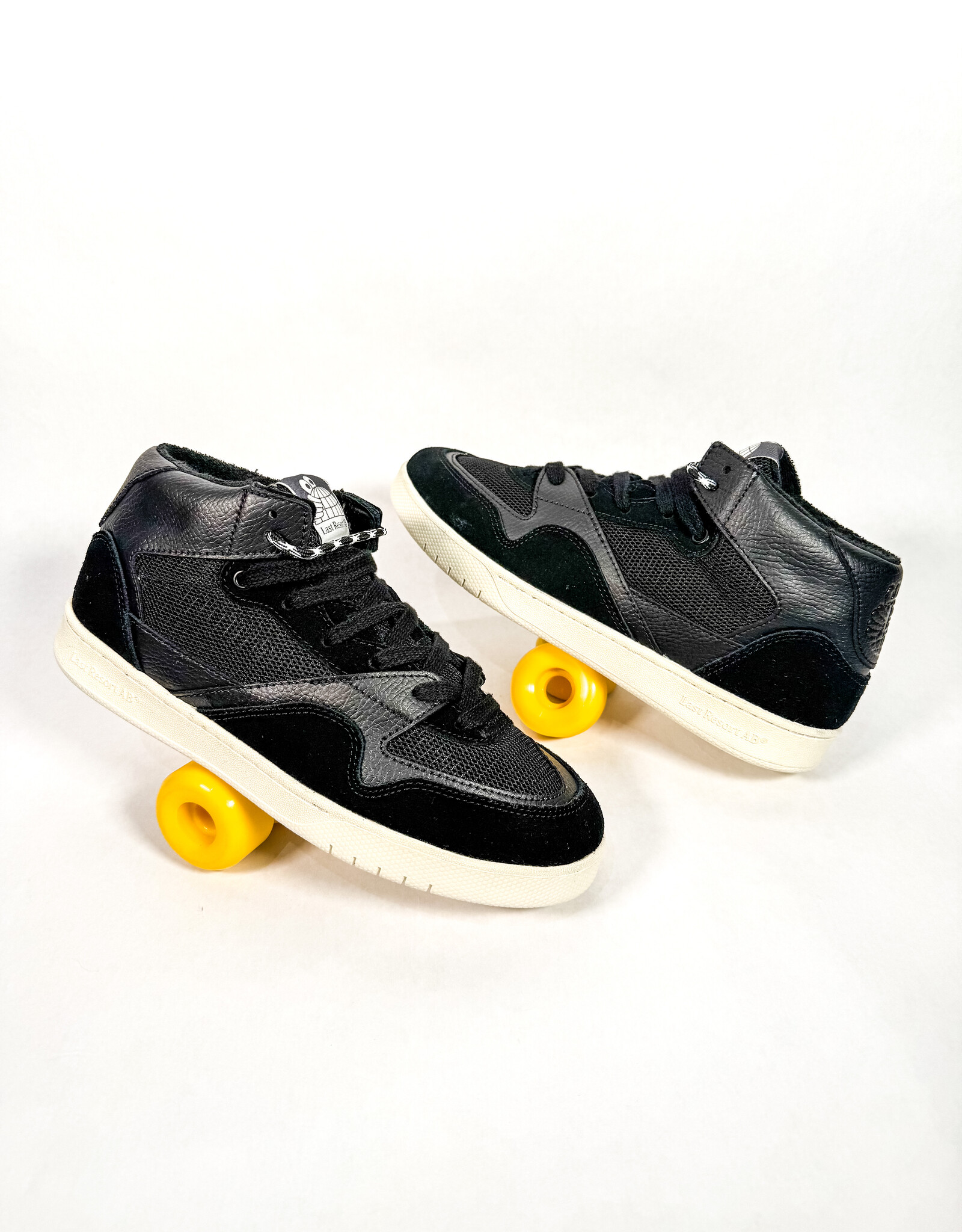 LAST RESORT CM002 MID - Black / White