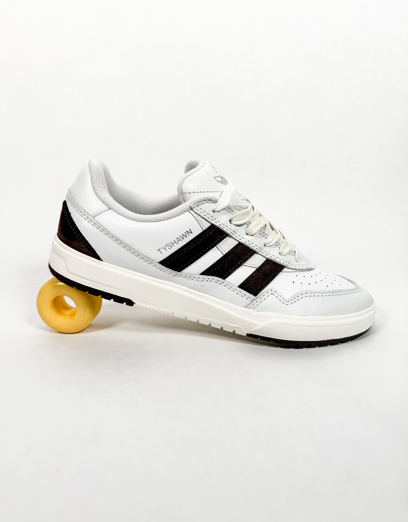 ADIDAS Tyshawn II x Zach Saraceno - Crystal White / Shadow Brown