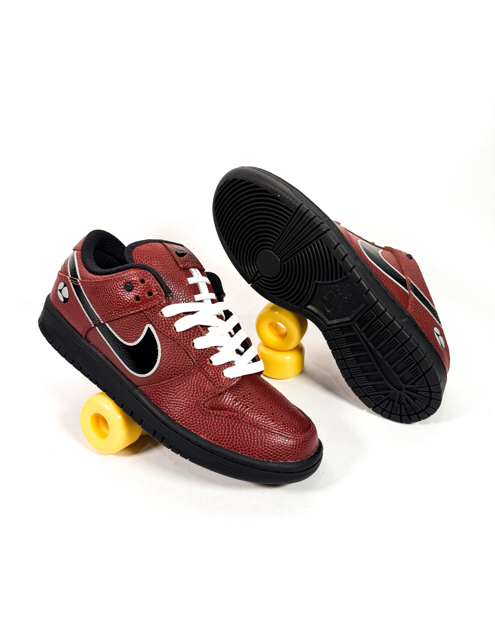 NIKE SB Dunk Low Pro QS Limosine - Dark Pony / Black