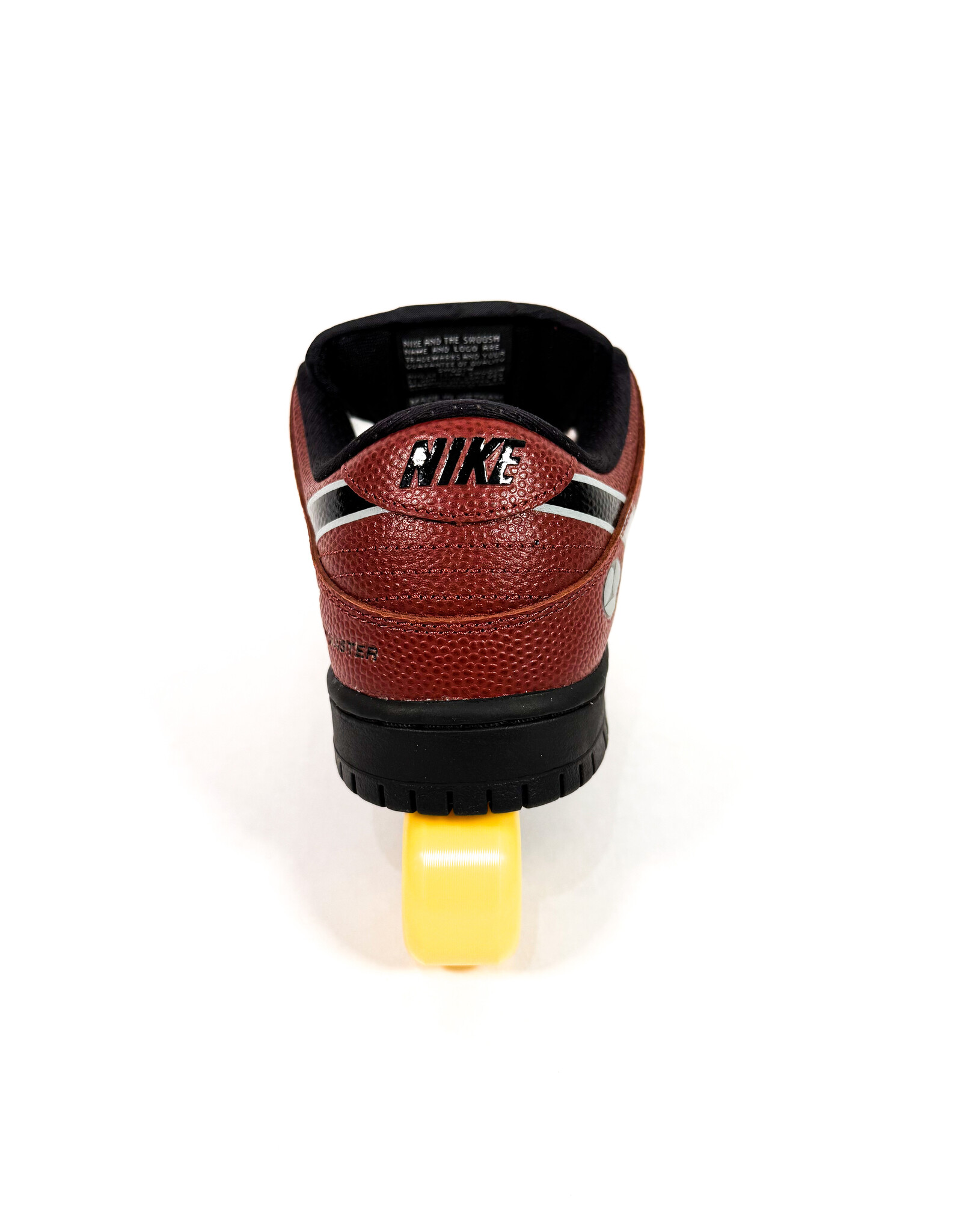 NIKE SB Dunk Low Pro QS Limosine - Dark Pony / Black