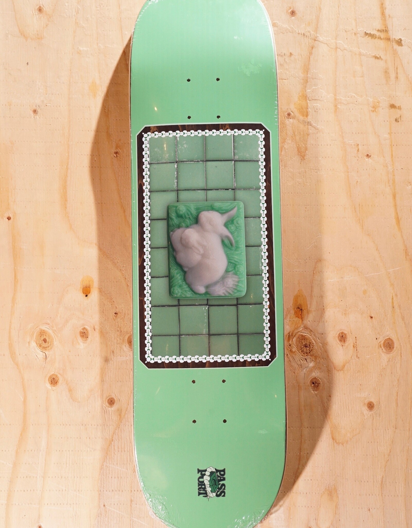 PASSPORT Bunny Deck - 8.375