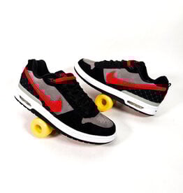 NIKE SB Paul Rodriguez Zoom Air Low - Black / Varsity Red