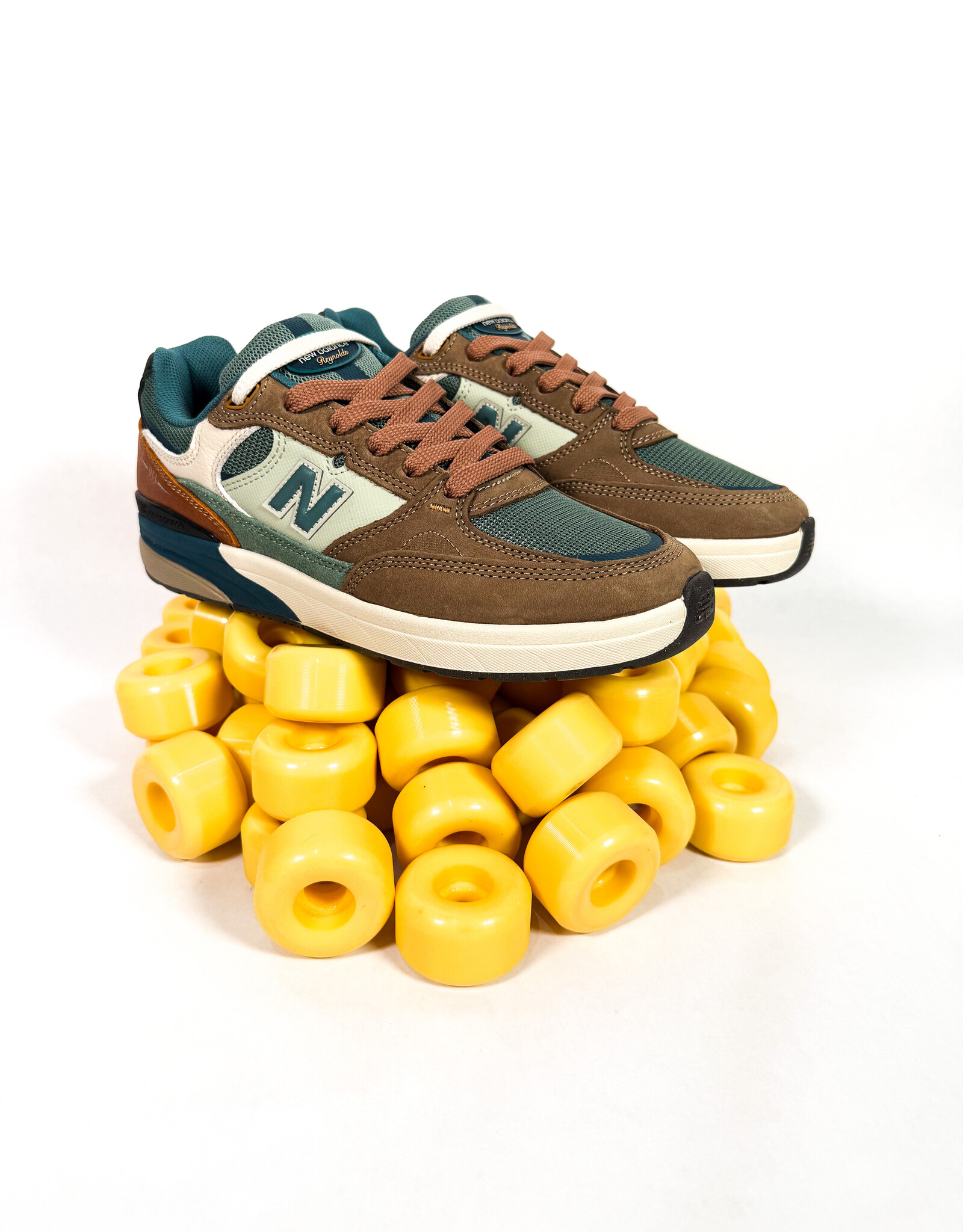 NEW BALANCE NB Numeric Reynolds 933 - Brown / Green