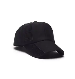 WKND Mesh Hat - Black