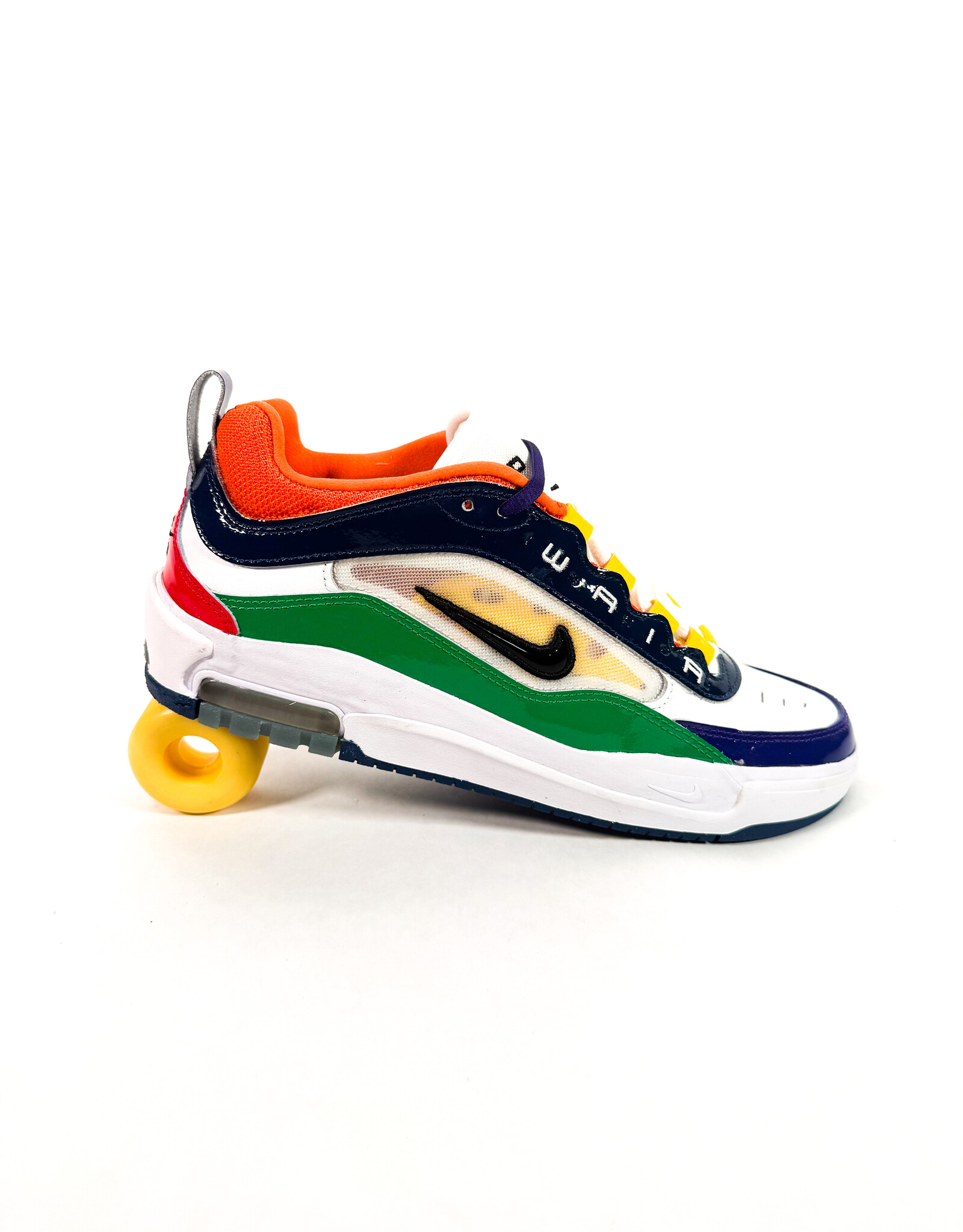 NIKE Air Max Ishod Premium - University Red / Black