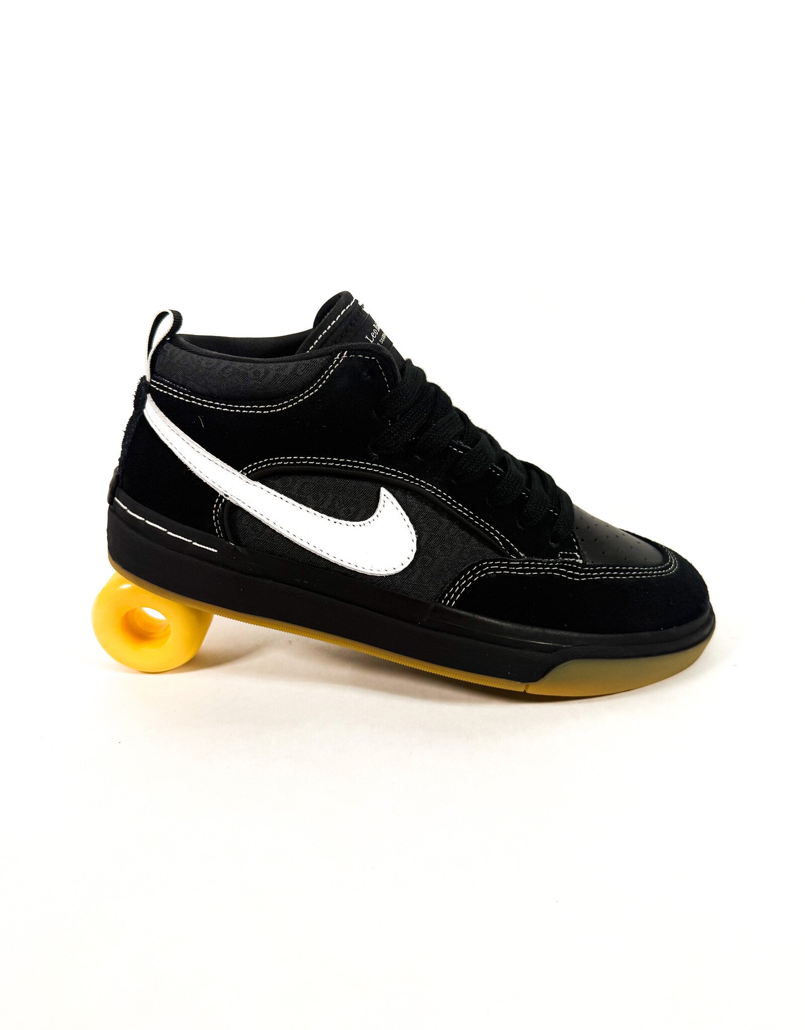 NIKE SB React Leo - Black / White