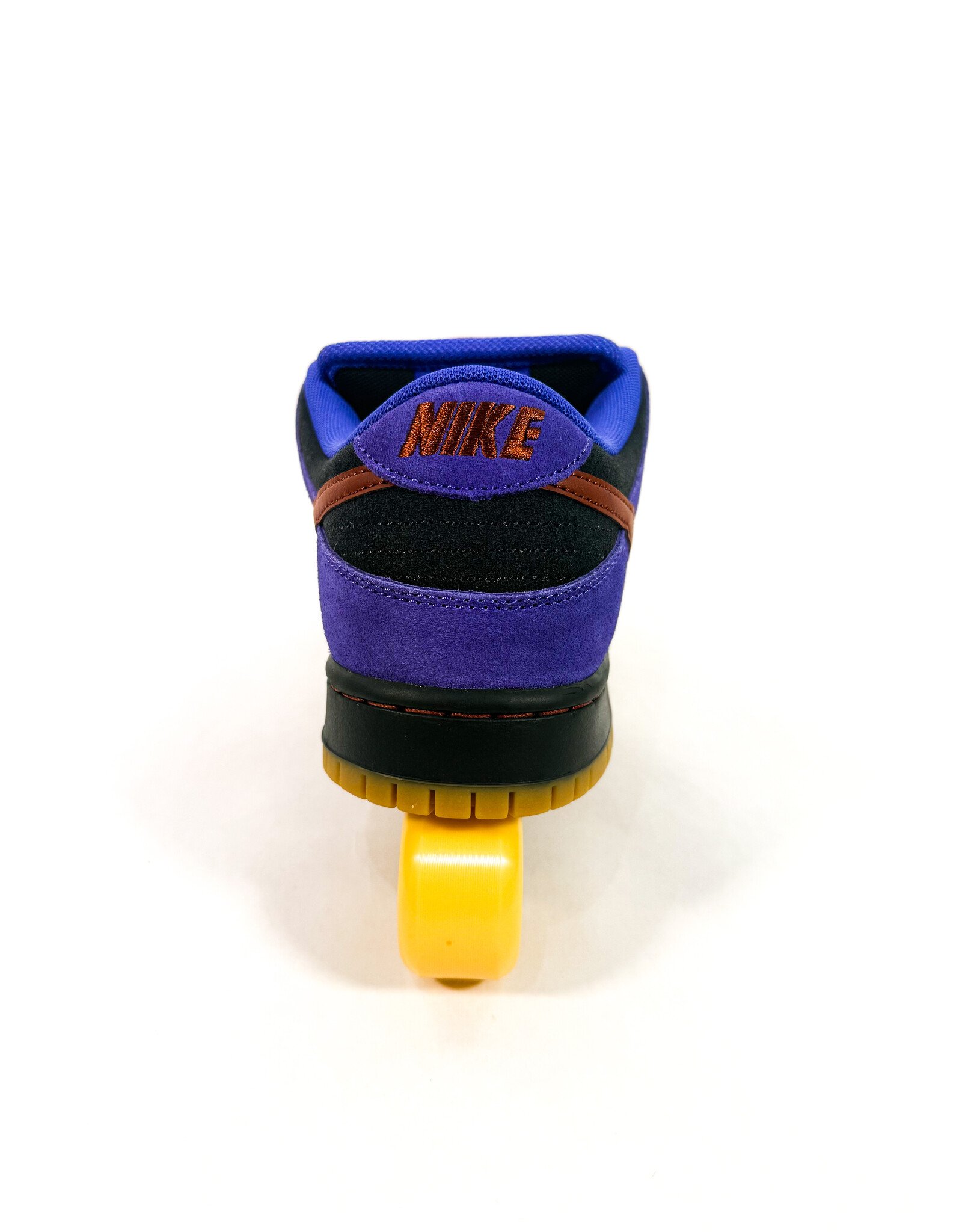 NIKE SB Dunk Low Pro - Persian Violet / Cinnamon