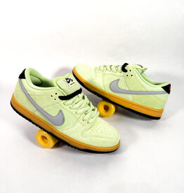 NIKE SB Dunk Low "Verdugo Mountain" - Lt Liquid Lime / Wolf Grey