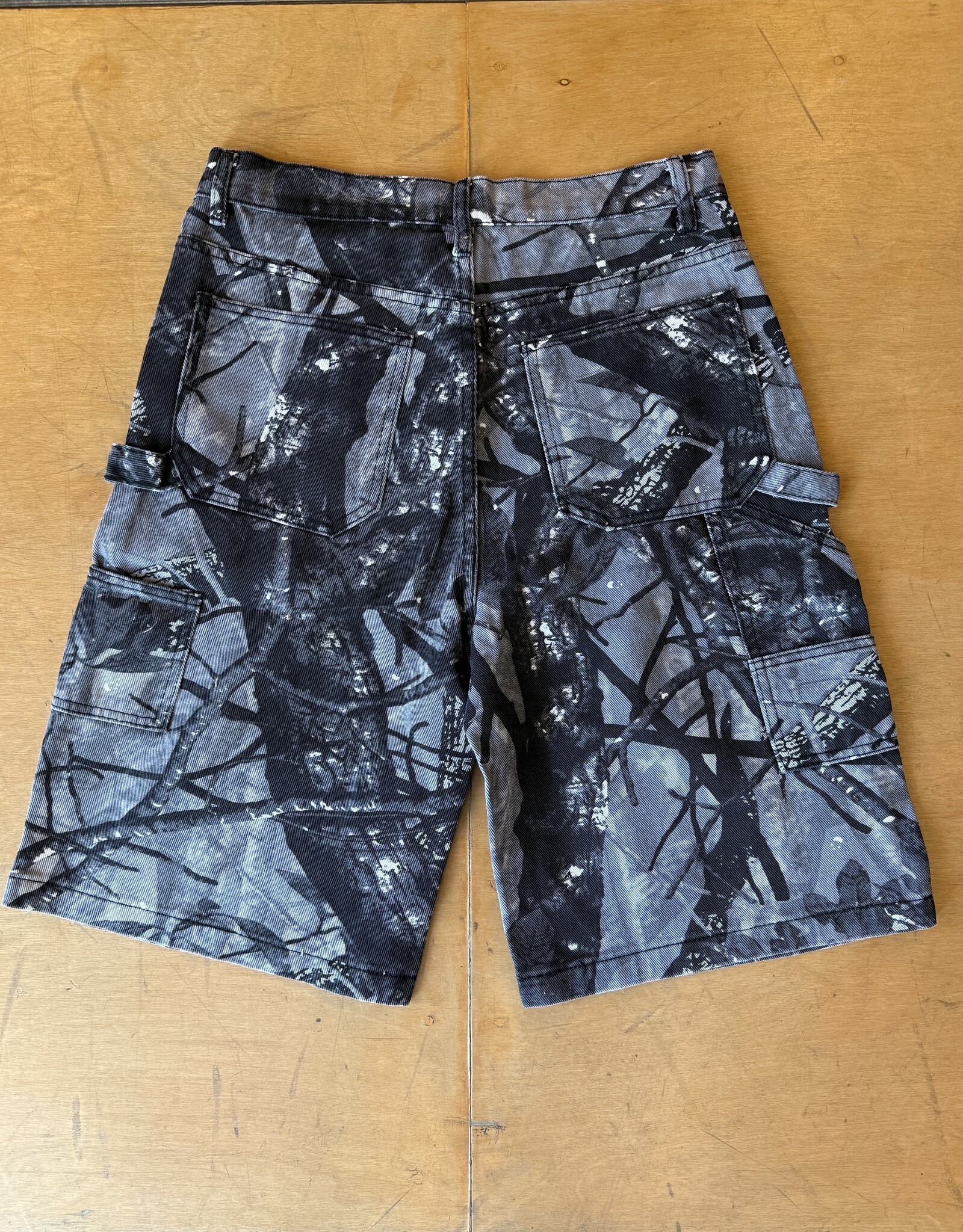 KINGSWELL KINGSWELL SCRIPT JORT - GREY/CAMO