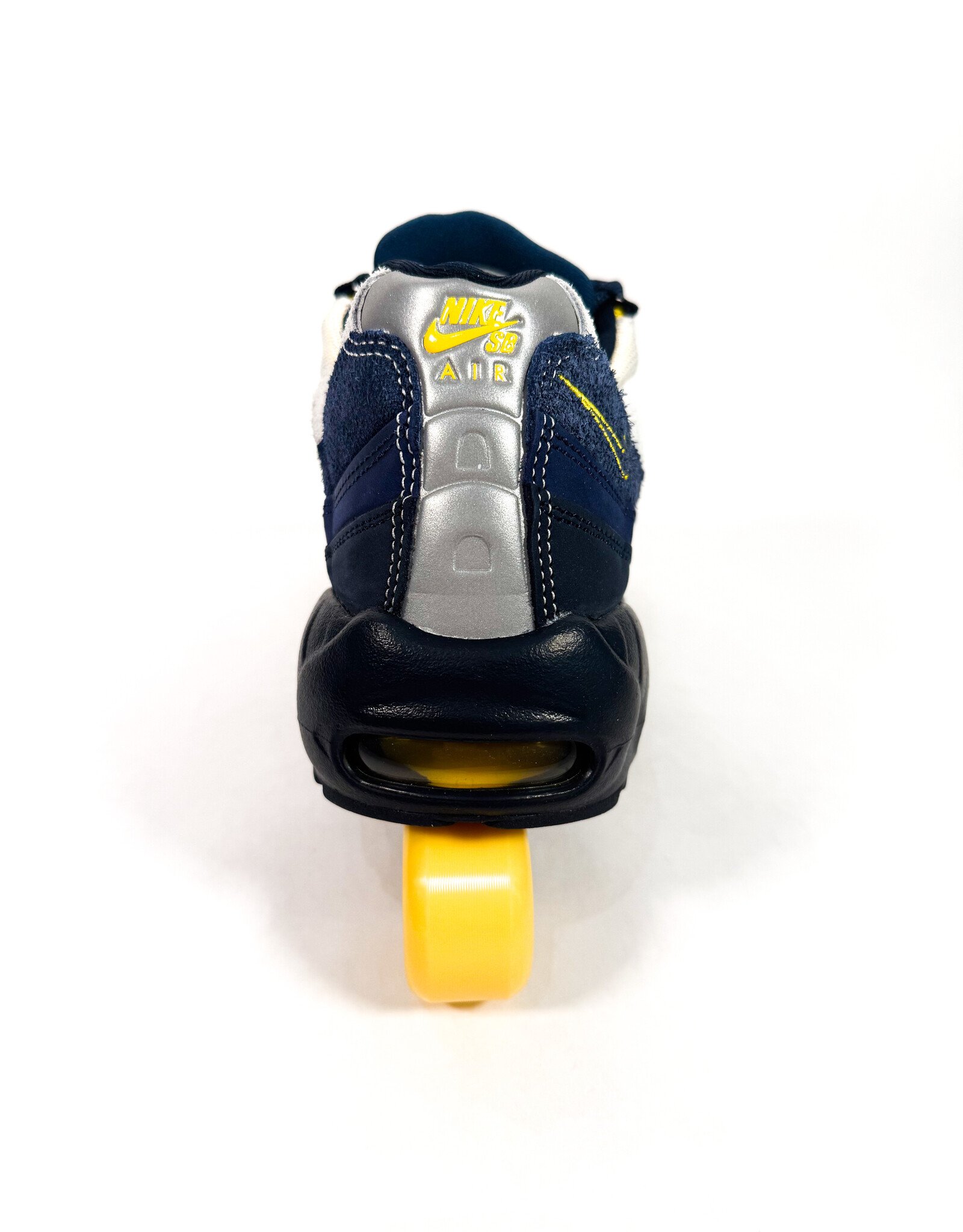 NIKE SB Air Max 95 x Eric Koston - "Obsidian and Speed Yellow"