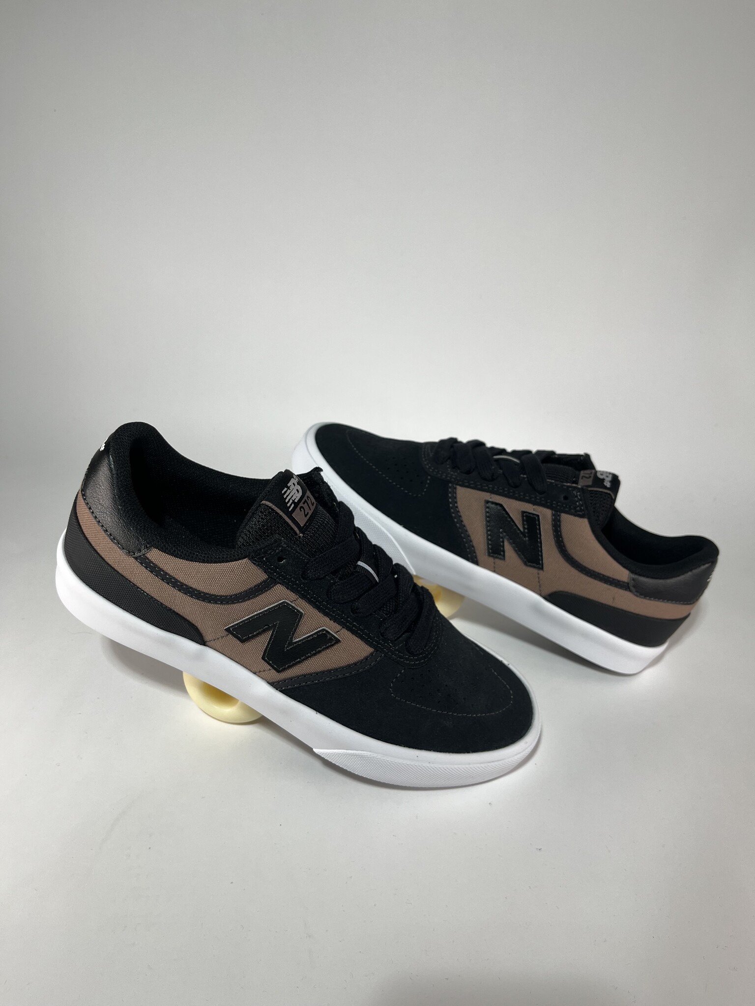 NB Numeric 272 - Black/Brown - KINGSWELL - Los Feliz