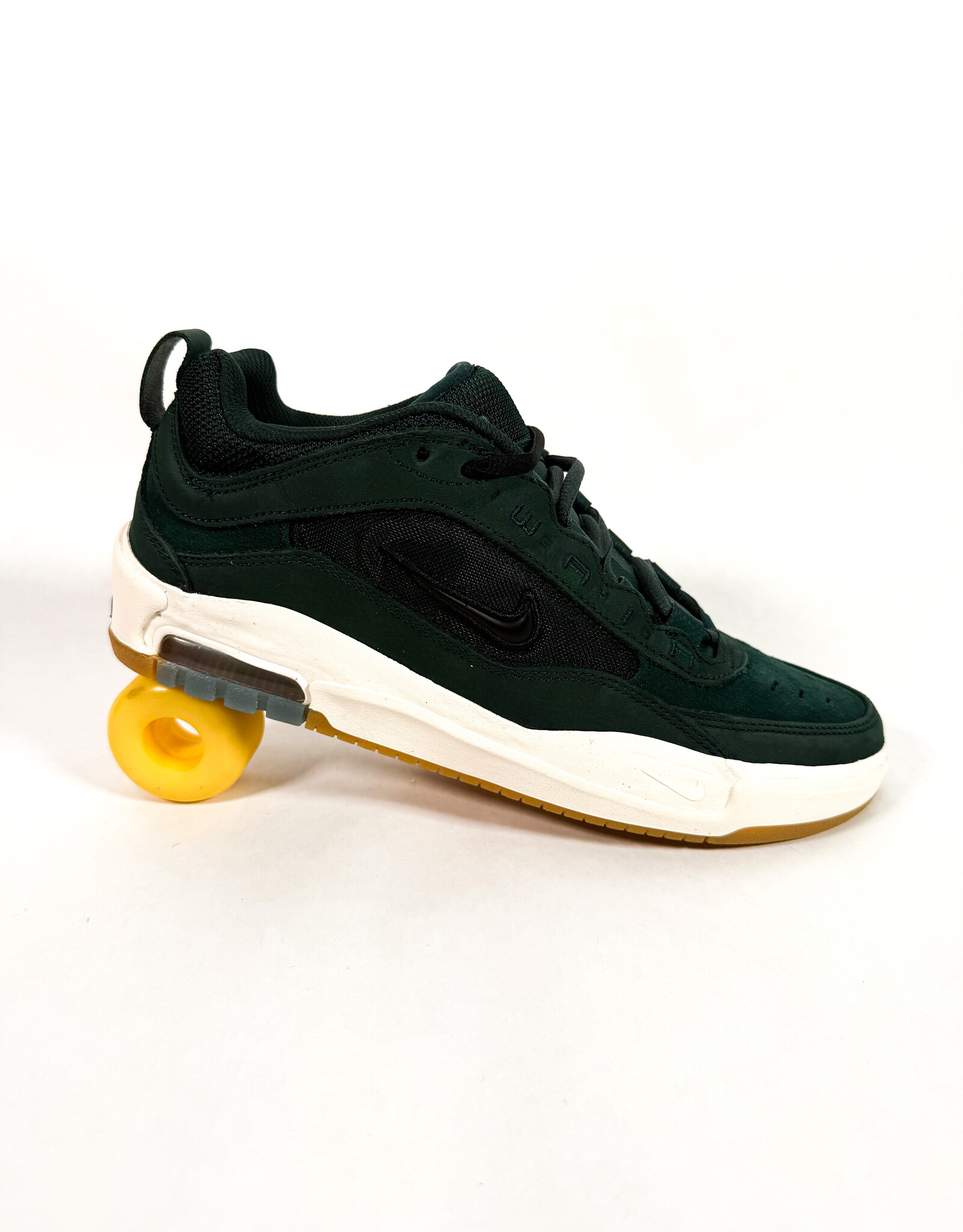 NIKE Air Max Ishod ISO - Deep Fir / Black