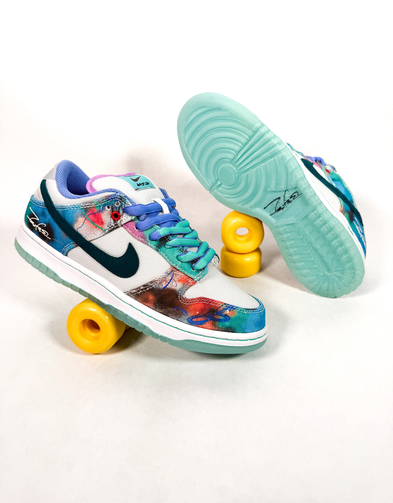 NIKE NIKE SB DUNK LOW X FUTURA LABORATORIES BLEACHED AQUA/GEODE TEAL-WHITE