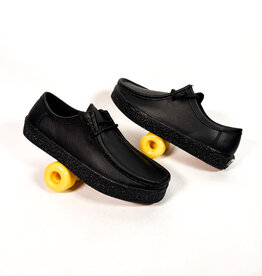 LAST RESORT AB VM006 Moc LO Leather - Black / Black