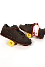 NIKE SB Dunk Low Pro Premium - Dk Smoke Grey / Campfire Orange "Krampus"