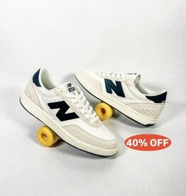 NEW BALANCE NUMERIC 440 V2 LOW - WHITE/BLACK