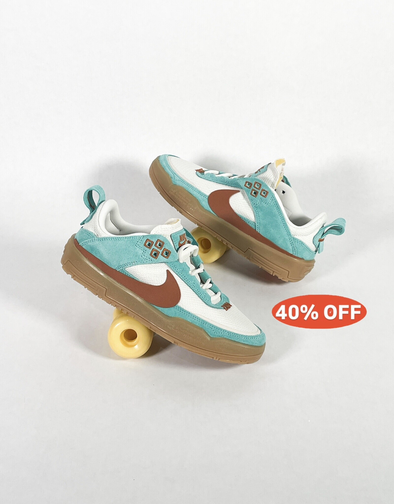 NIKE SB DAY ONE-  GREEN FROST/DARK RUSSET-PHANTOM