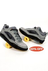 NIKE Air Max Ishod ISO - Cool Grey / Black