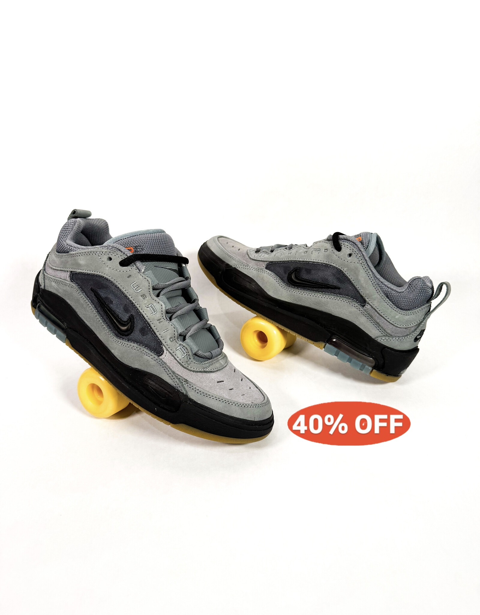 NIKE Air Max Ishod ISO - Cool Grey / Black