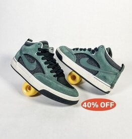 NIKE SB REACT LEO - VINTAGE GREEN