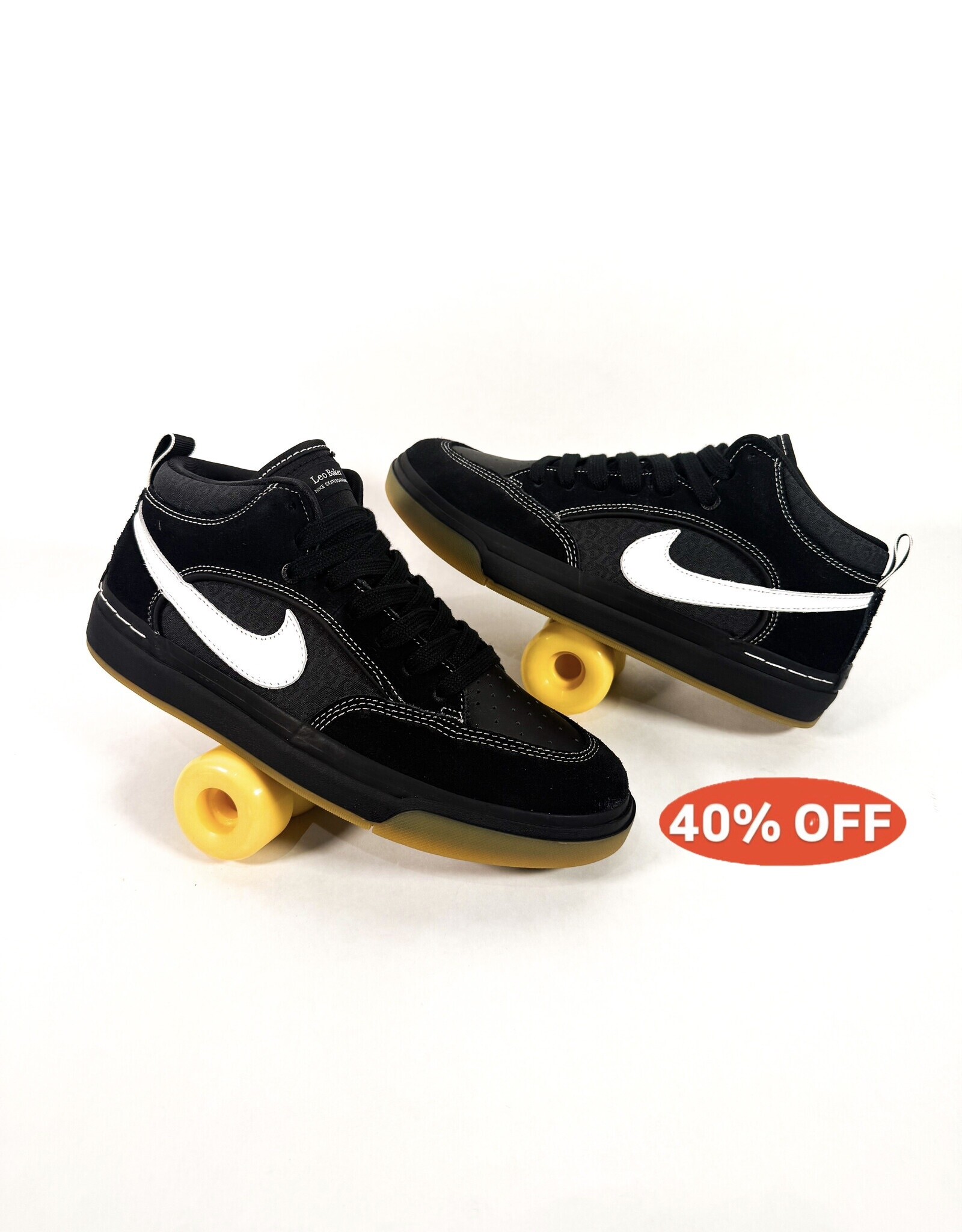 NIKE SB React Leo - Black / White