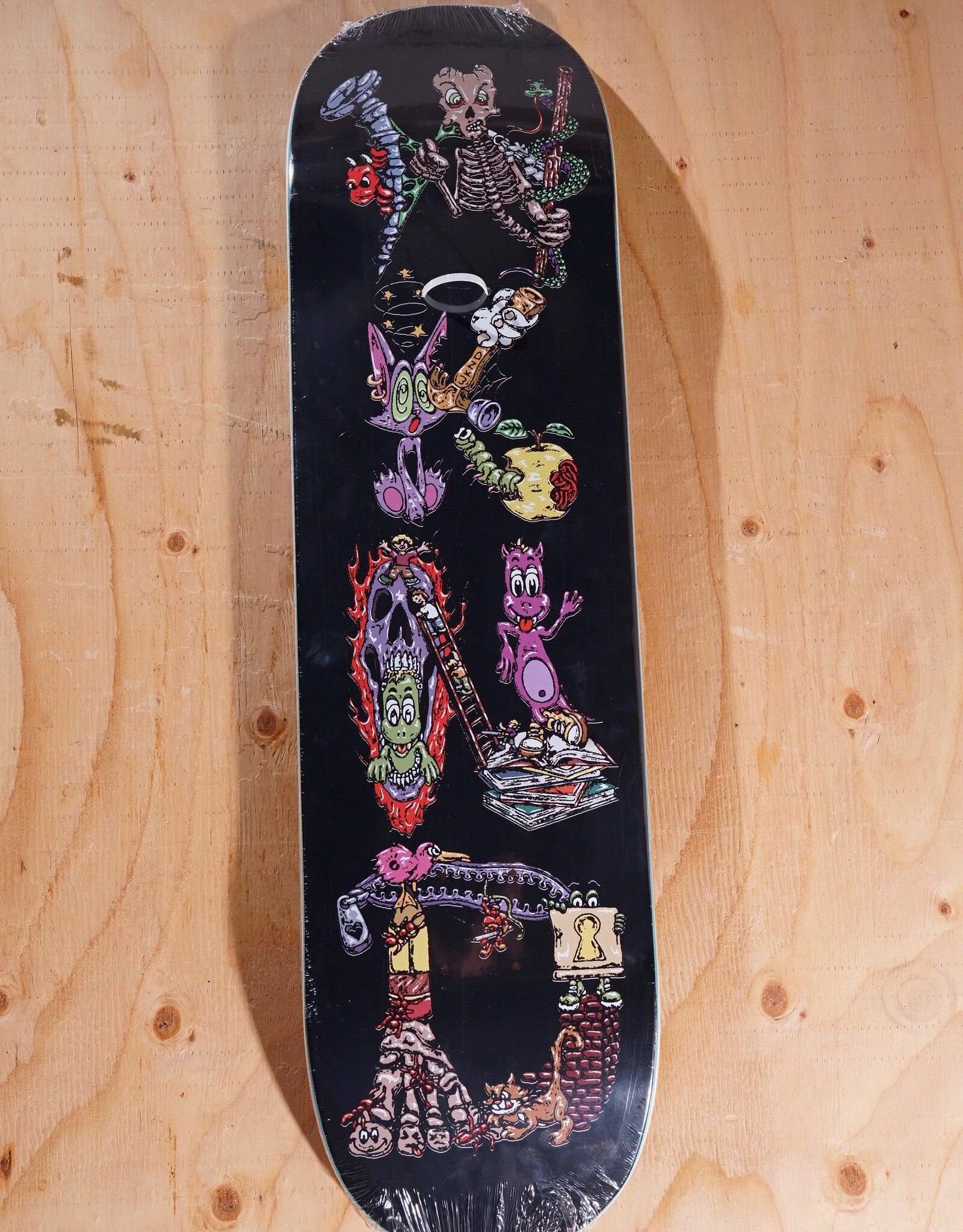 Dusted Deck - 8.375SN