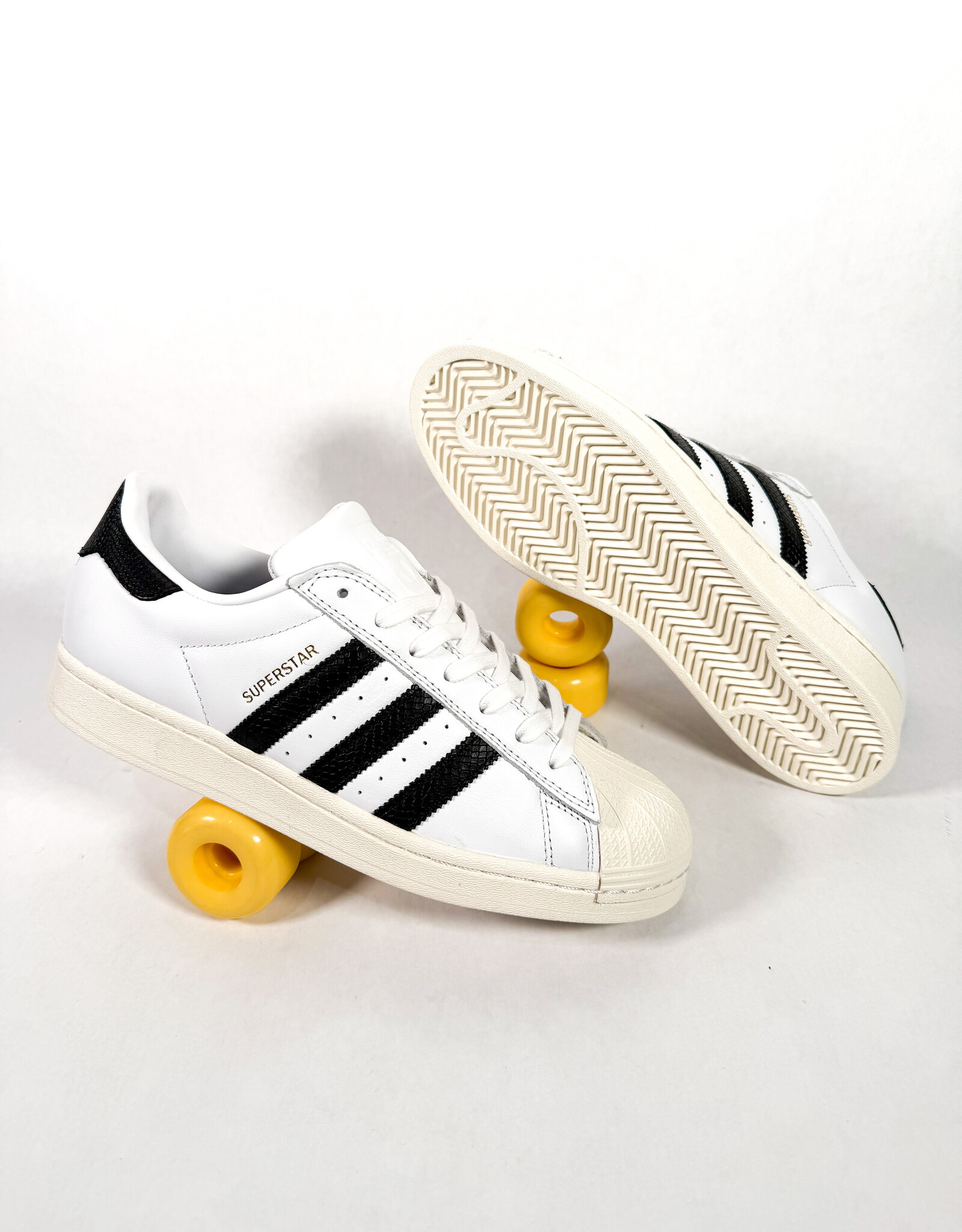 ADIDAS Superstar ADV - Cloud White / Core Black / Gold Metallic