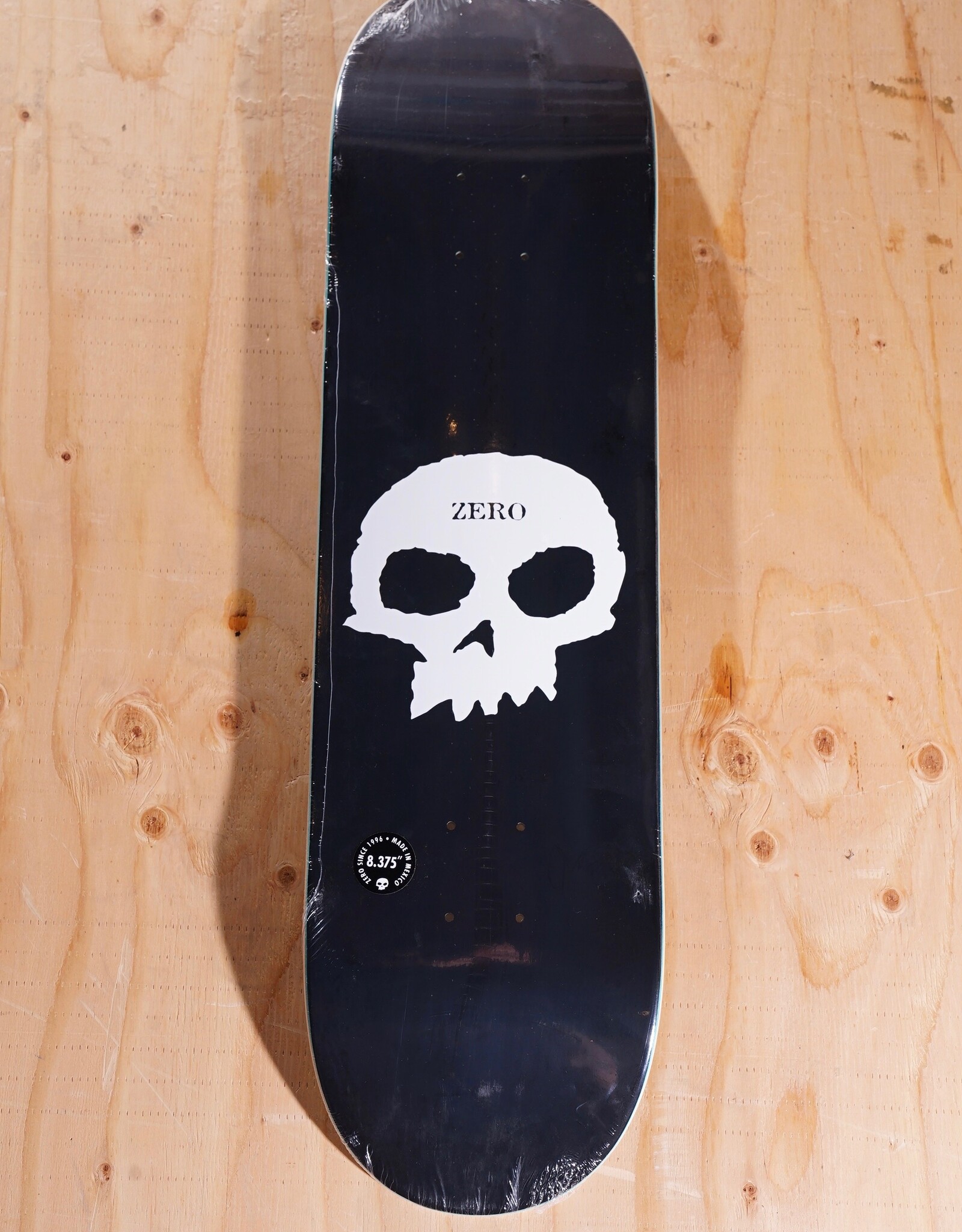 ZERO SKATEBOARDS Single Skull Logo Deck - 8.375