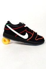 NIKE SB Dunk Low Pro Bronx Girls Skate - Black / White / Challenge Red
