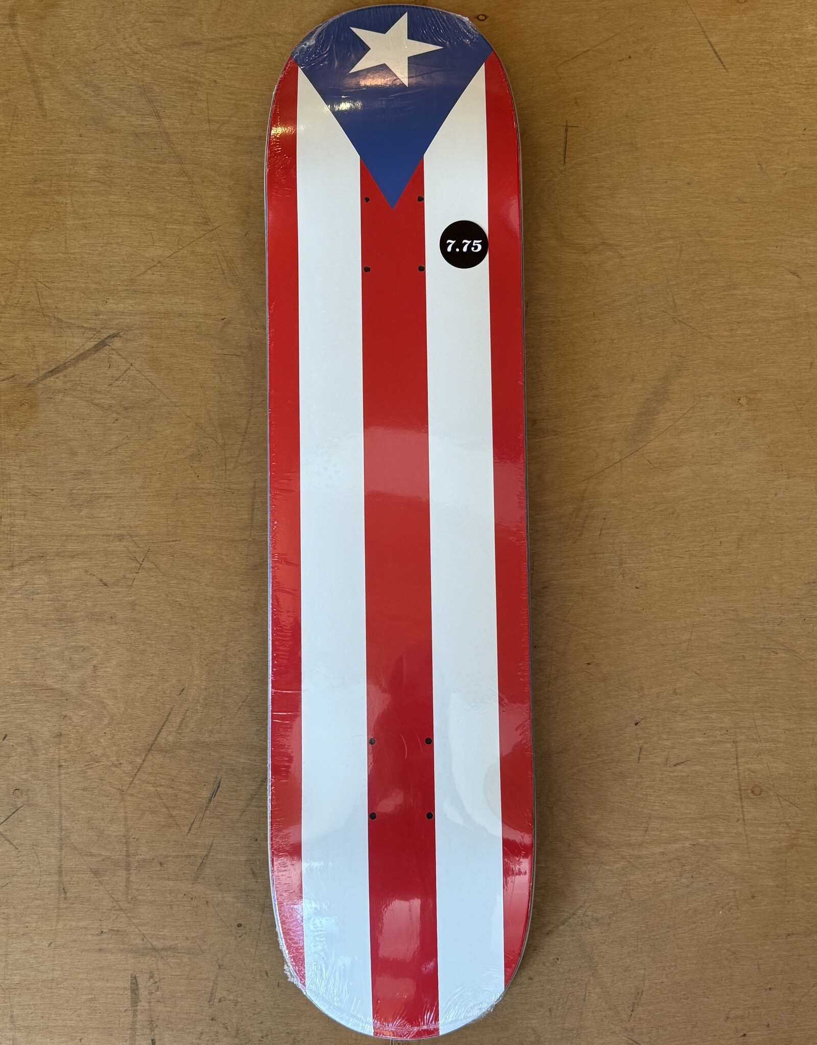 HARDBODY Puerto Rico Flag Deck - 7.75
