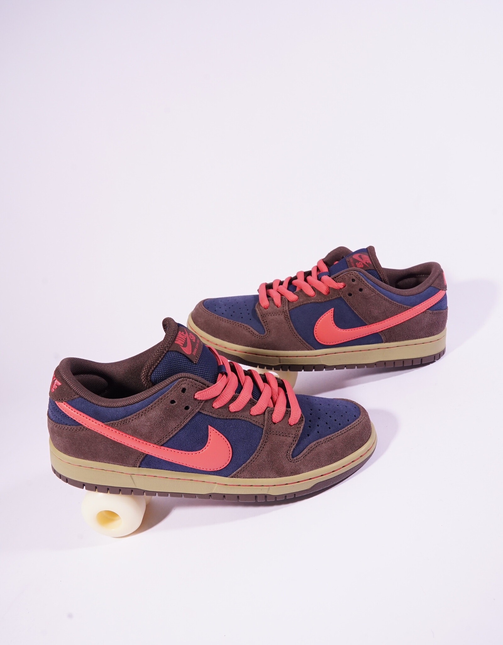 NIKE SB Dunk Low Pro - Baroque Brown / Adobe