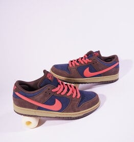 NIKE SB Dunk Low Pro - Baroque Brown / Adobe