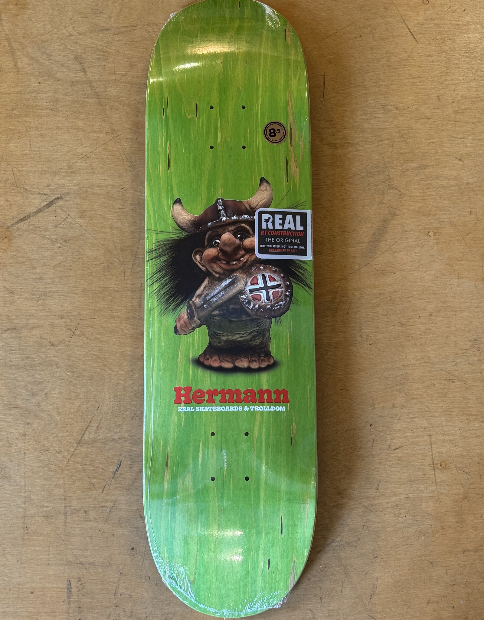 REAL SKATEBOARDS Trolldom Hermann Stene Pro Deck - 8.5