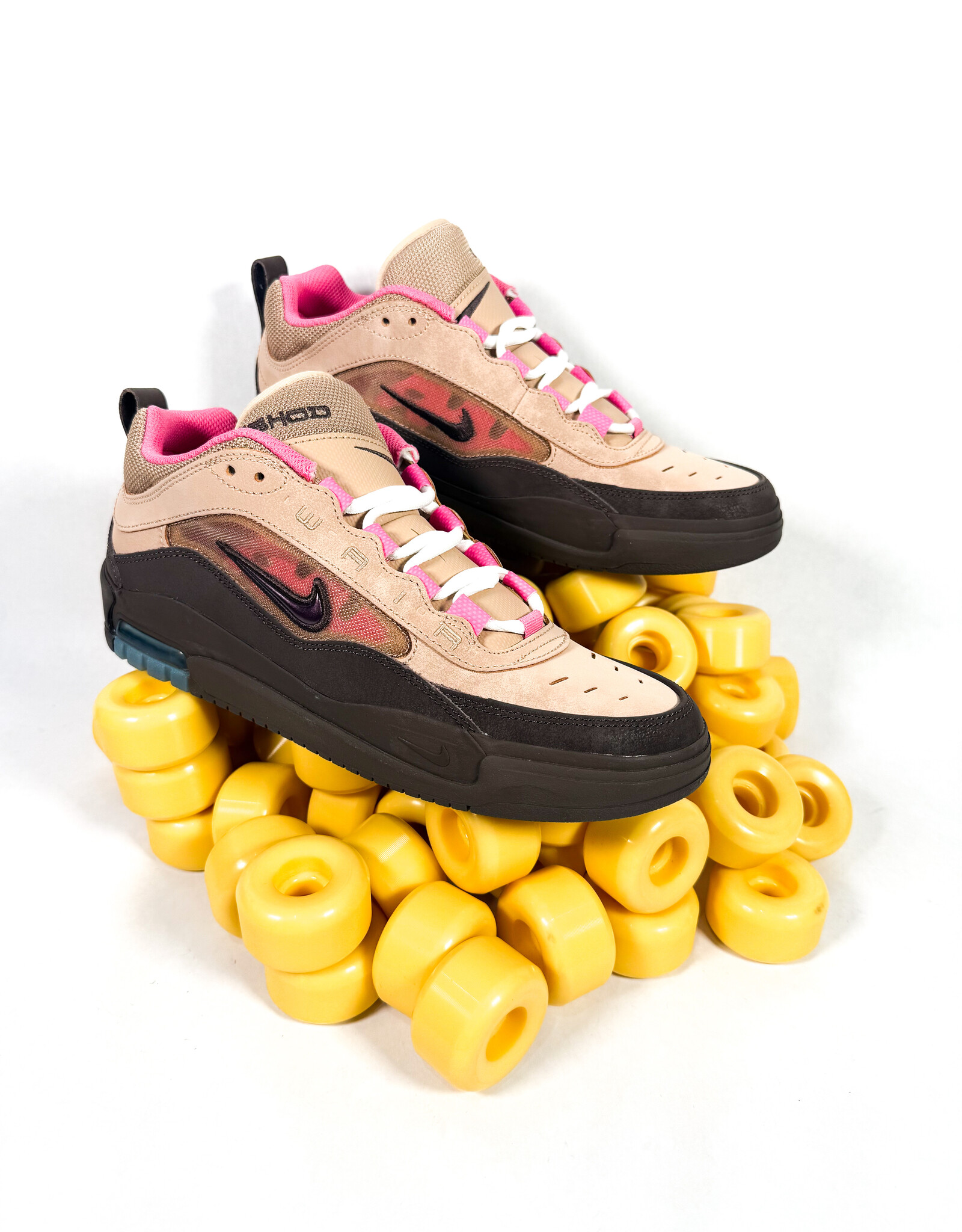 NIKE Air Max Ishod - Hemp / Baroque Brown / Pinksicle