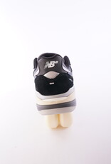 NEW BALANCE NB Numeric Reynolds 933 - Black/Blue